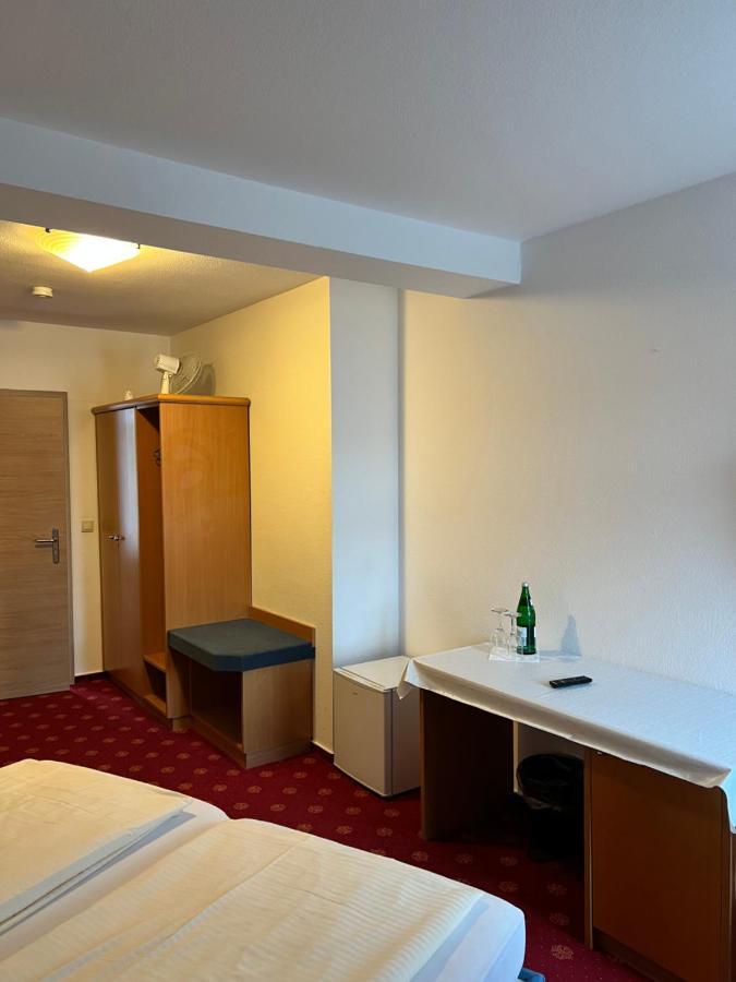 Hotel Schwartzer Loewe Babenhausen  Dış mekan fotoğraf