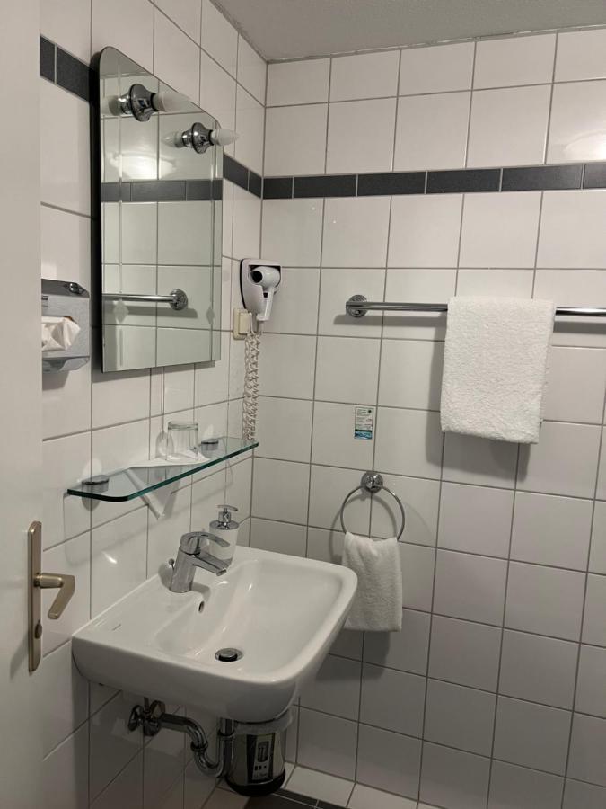 Hotel Schwartzer Loewe Babenhausen  Dış mekan fotoğraf